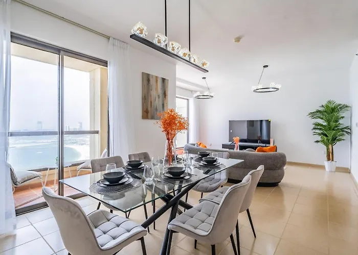 Spacious 2Br - Dubai Eye & Sea View - Jbr