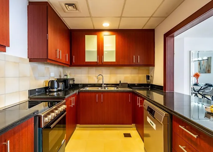 Spacious 2Br - Dubai Eye & Sea View - Jbr
