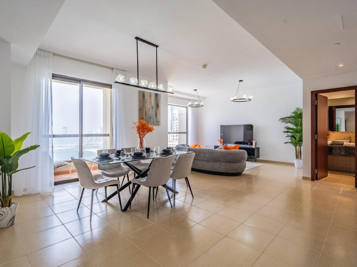 شقة Spacious 2br - Eye & Sea View - Jbr *