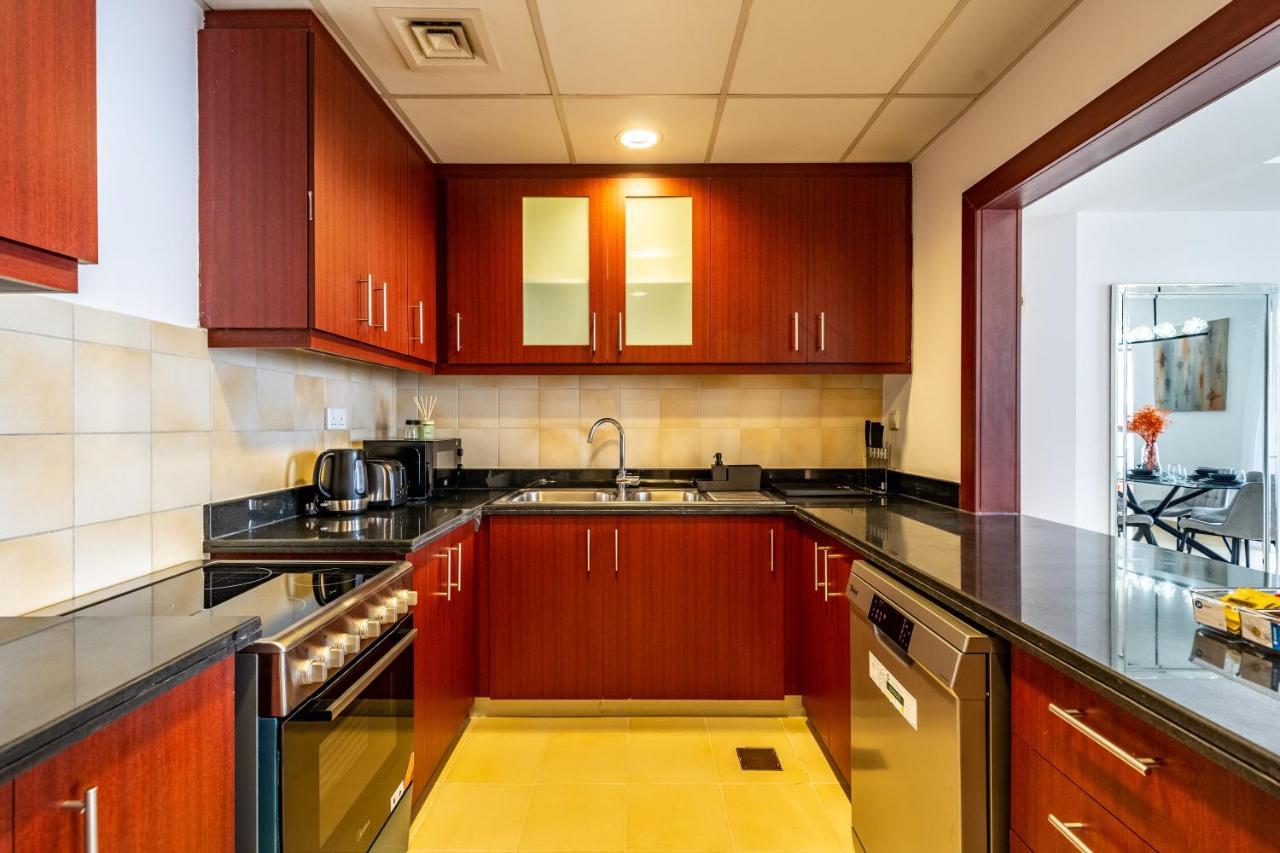 Spacious 2br - Eye & Sea View - Jbr دبي